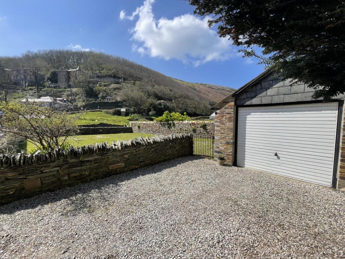 Вілла The Brewhouse Boscastle Harbour Екстер'єр фото